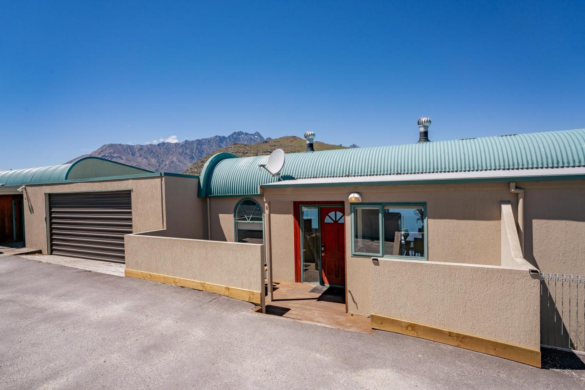 Lakefront Living At Remarkables Retreat - Eight Queenstown Exteriör bild