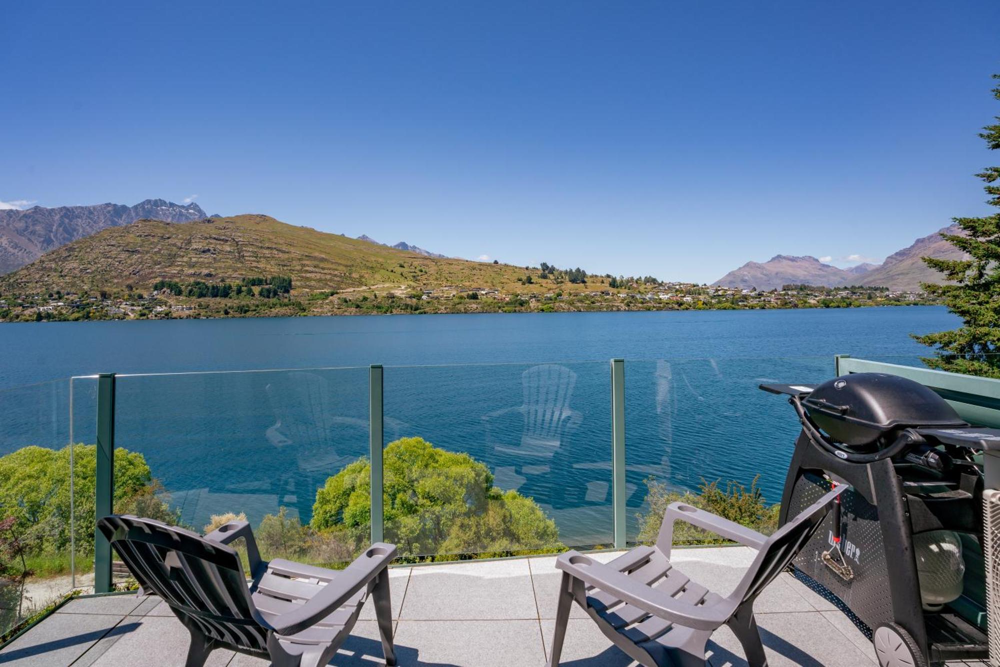 Lakefront Living At Remarkables Retreat - Eight Queenstown Exteriör bild