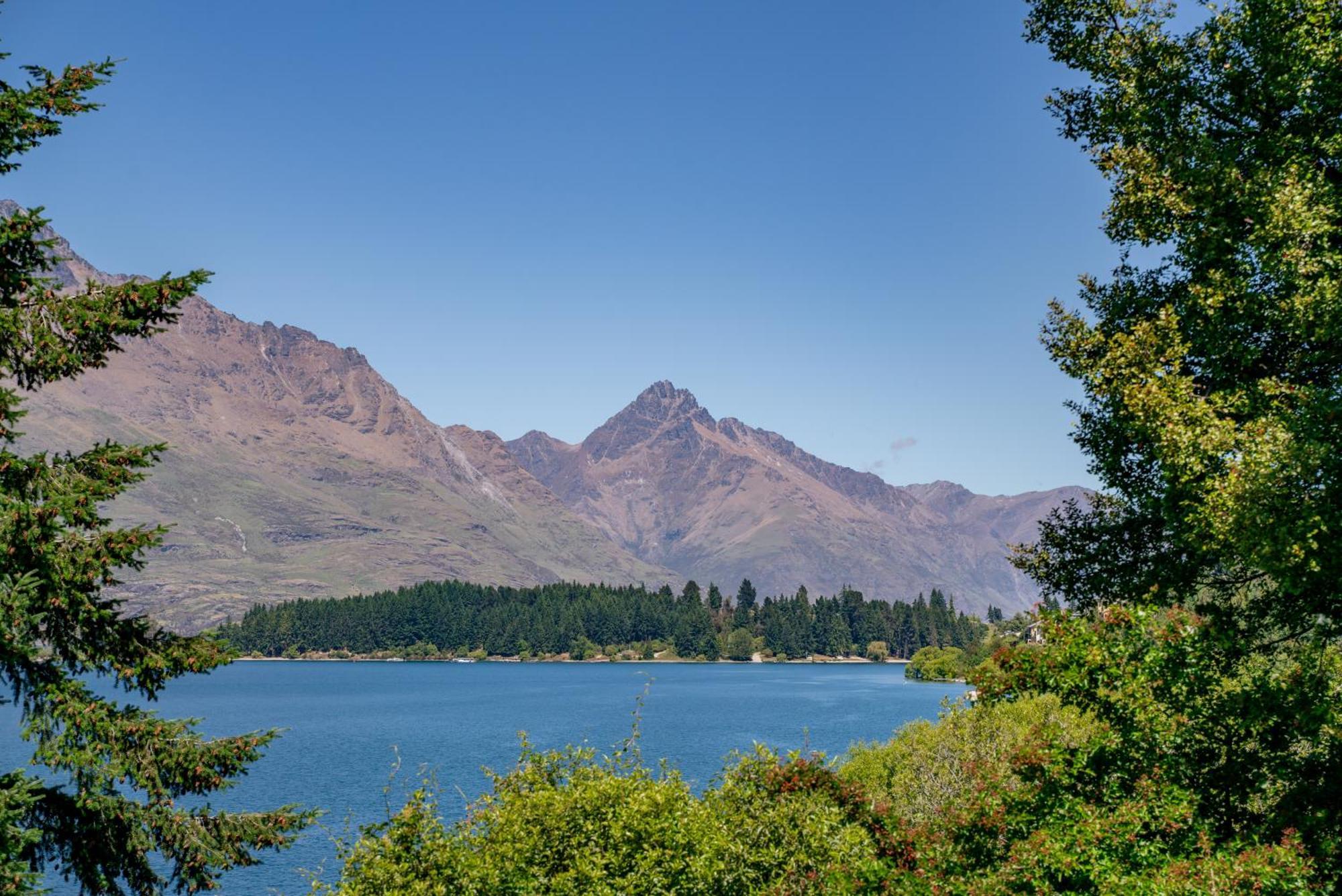 Lakefront Living At Remarkables Retreat - Eight Queenstown Exteriör bild
